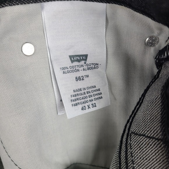 Levi's 562 Jeans Mens 40x32 Dark Gray‎ Wash Loose Taper Fits 40x30 EC - Picture 9 of 15